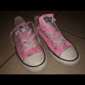 Pink converse kids size 2